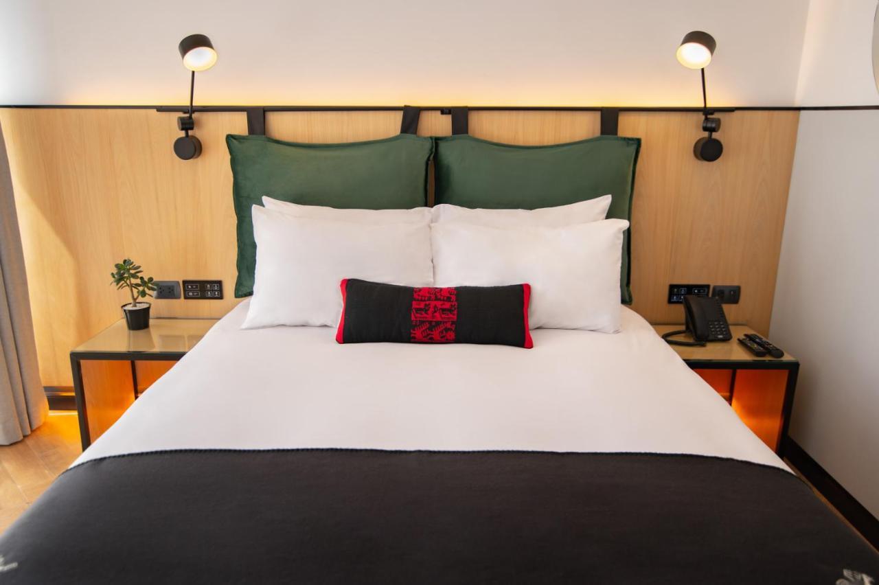 Met Hotel 拉巴斯 外观 照片