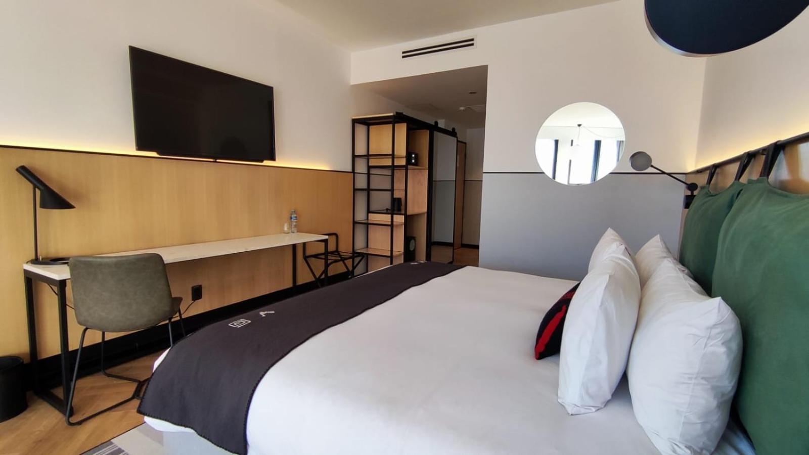 Met Hotel 拉巴斯 外观 照片